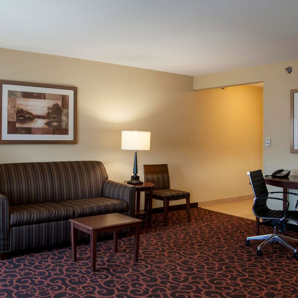 Hampton Inn & Suites Вотертаун Номер фото